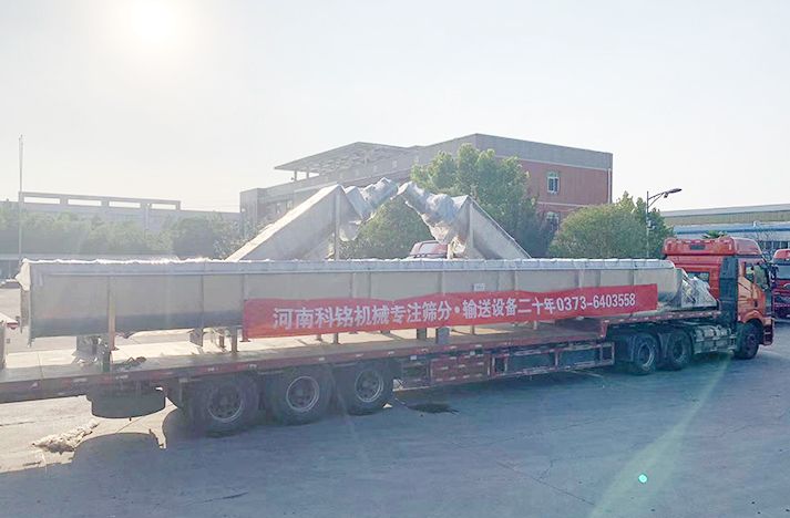 U600全不銹鋼無(wú)軸螺旋輸送機發(fā)貨現場(chǎng)
